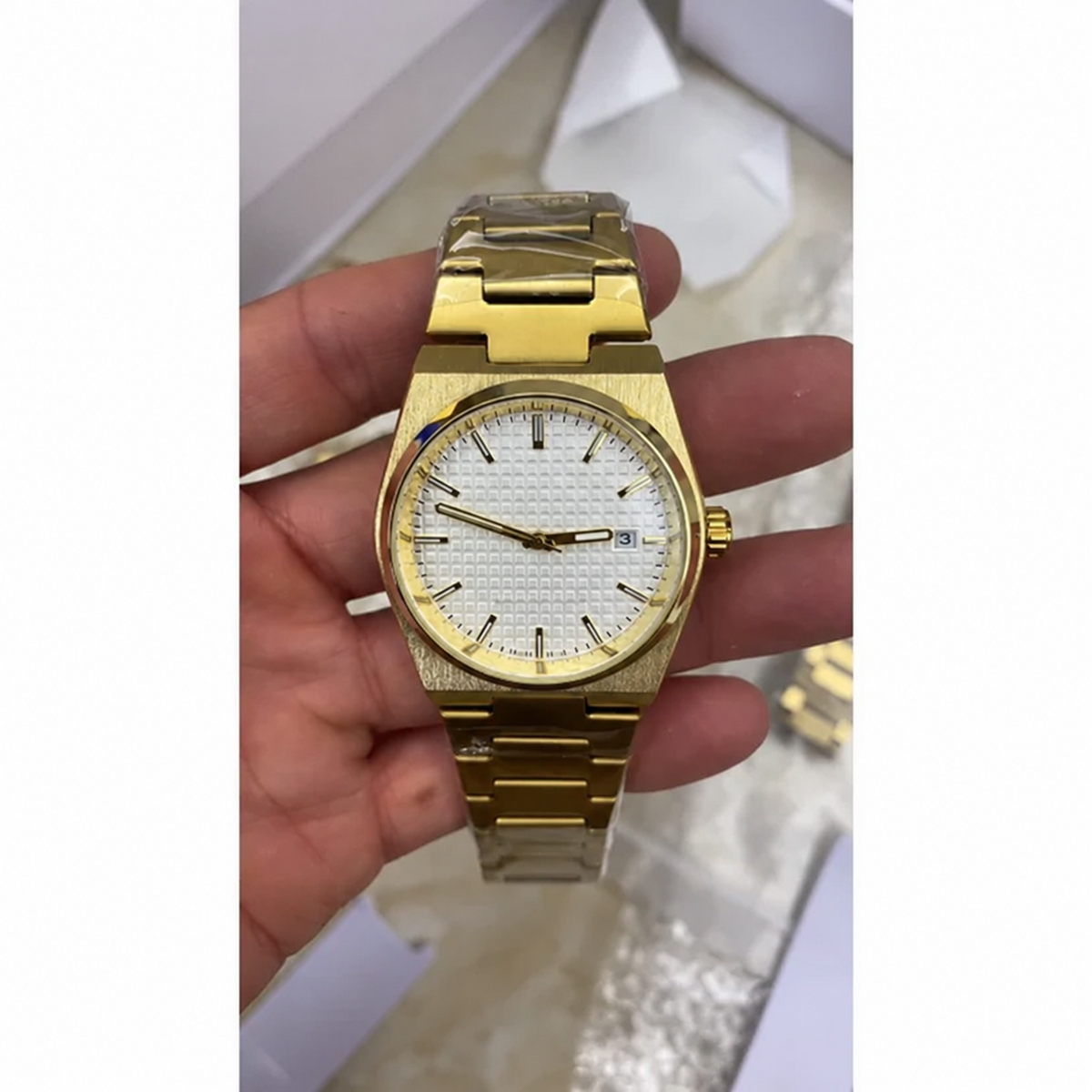 POKE'SSOT — Gold & White Grid