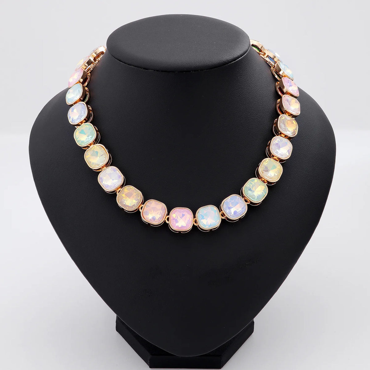 La Rivière — Multicolore / Collier